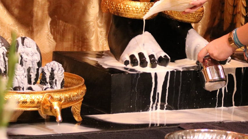 VOLLMOND-ABHISHEKAM