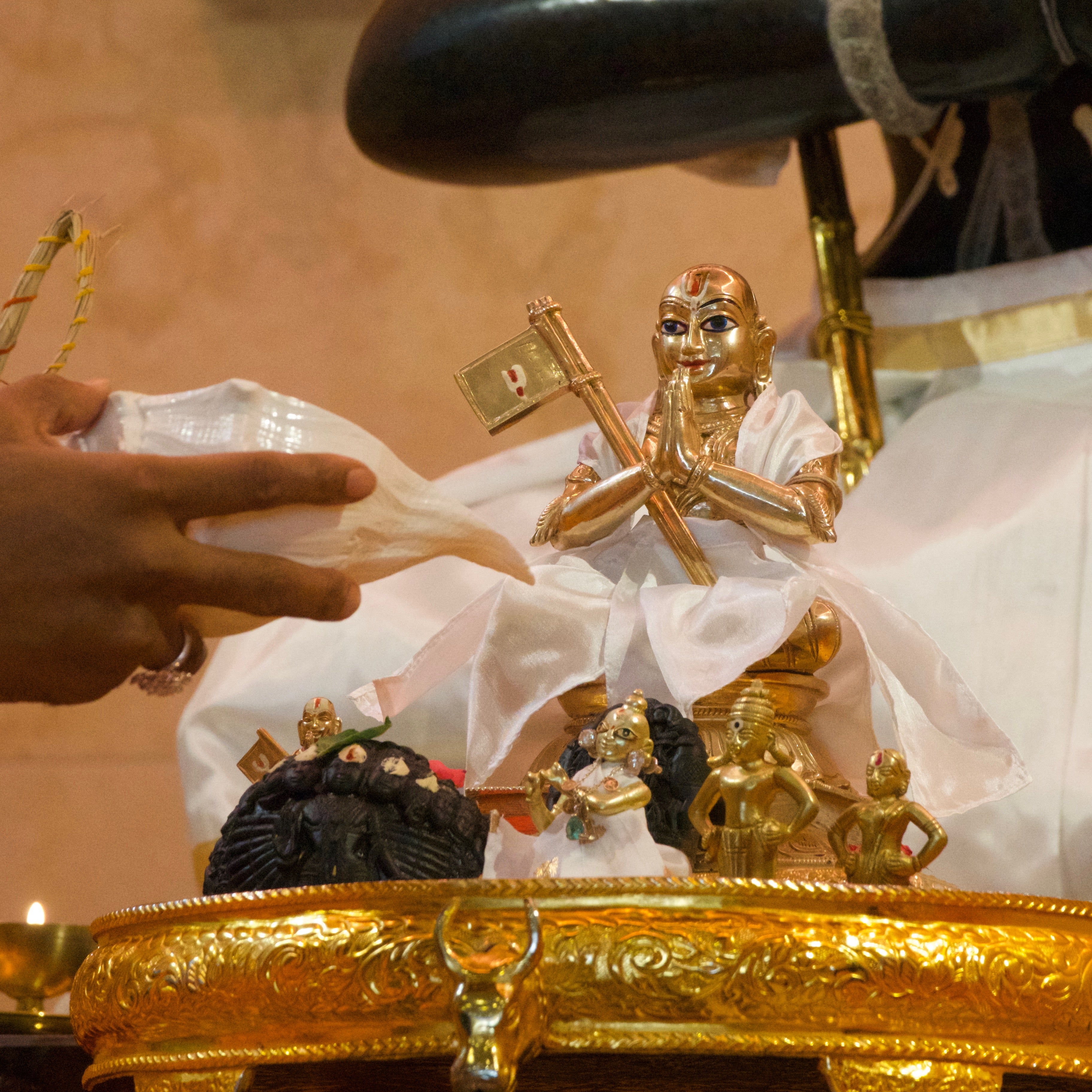 ABHISHEKAM-KURS